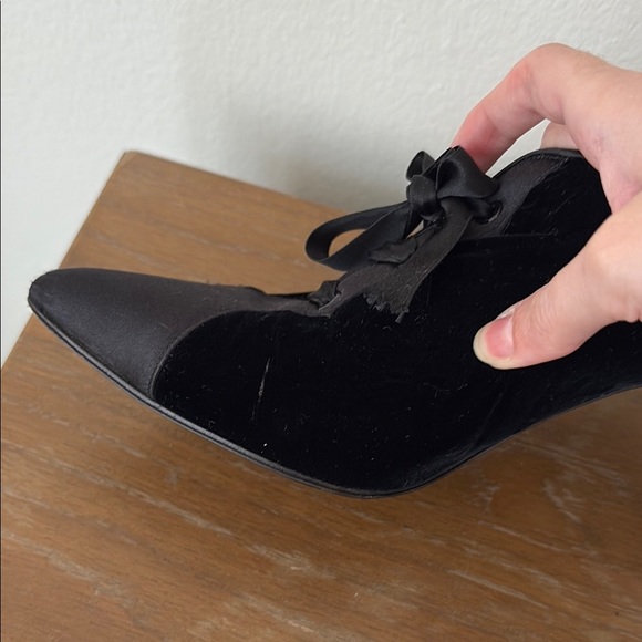 Yves Saint Laurent Women's Black Velvet Heeled Ankle Booties - Picture 9 of 9